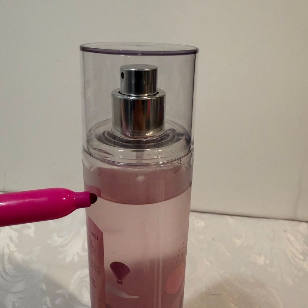 Bath & Body Works Berry Waffle Cone Fine Fragrance Mist 8oz discontinued "summer - Picture 4 of 4